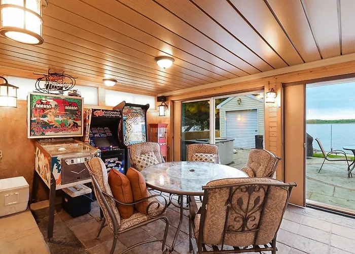Captains Quarters Life Dream 2bed 2bath Holiday home *