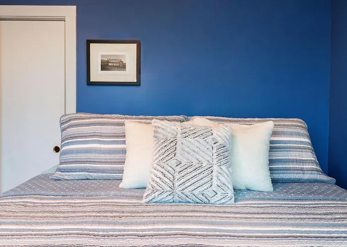 Captains Quarters Life Dream 2bed 2bath Holiday home *