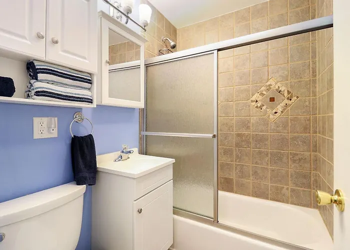 Captains Quarters Life Dream 2bed 2bath Holiday home Fox Lake