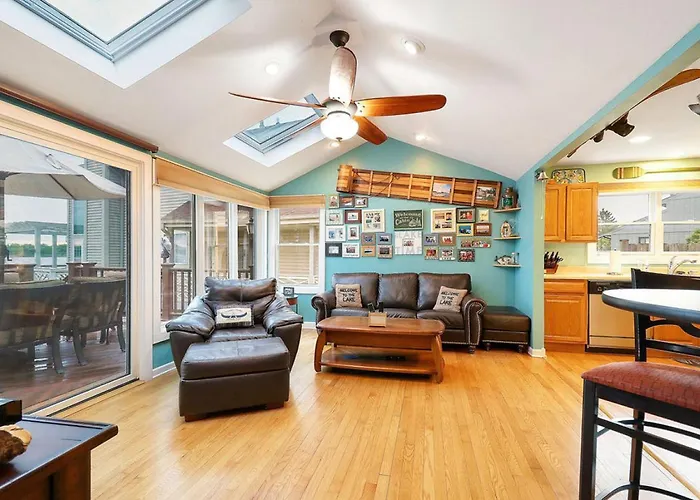 Captains Quarters Life Dream 2bed 2bath
