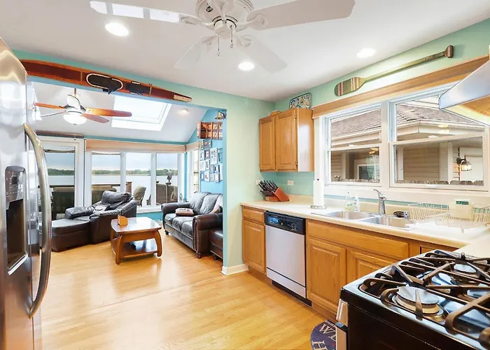 Captains Quarters Life Dream 2bed 2bath Holiday home *